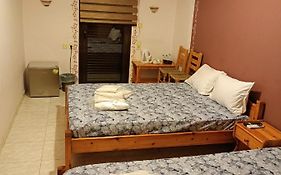 Georgios Rooms